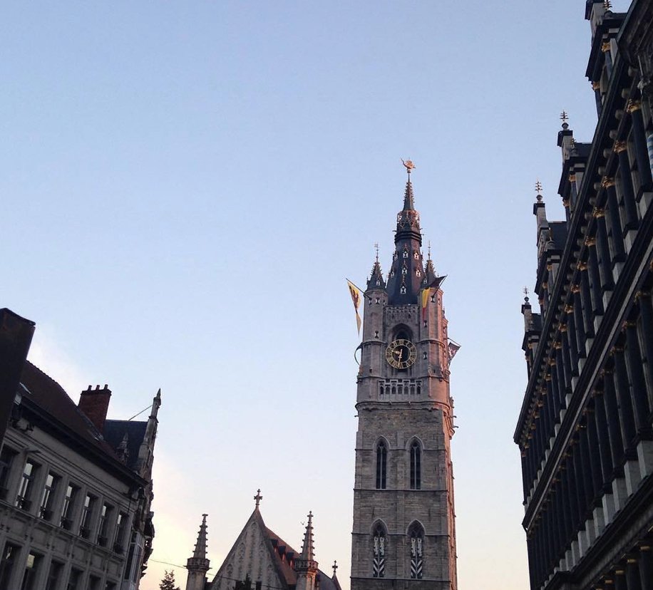 InGhent's tweet photo. Beautiful Gent 
#nofilter #nhbelfort #tbt #townhall #dusk #holidays #summer #beautiful #belgium🇧🇪 https://t.co/vkIhYdZwaT