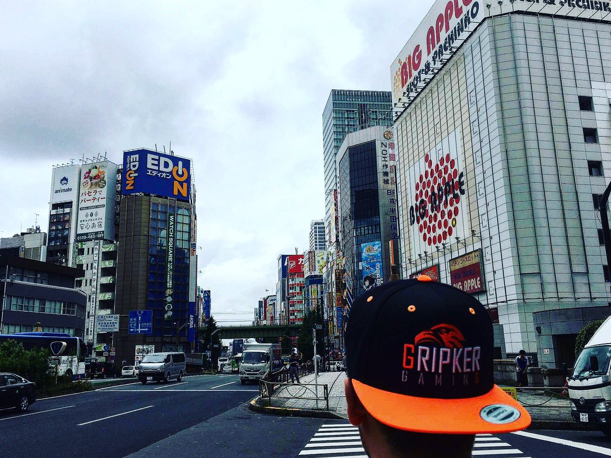 Gripker.com tweet media