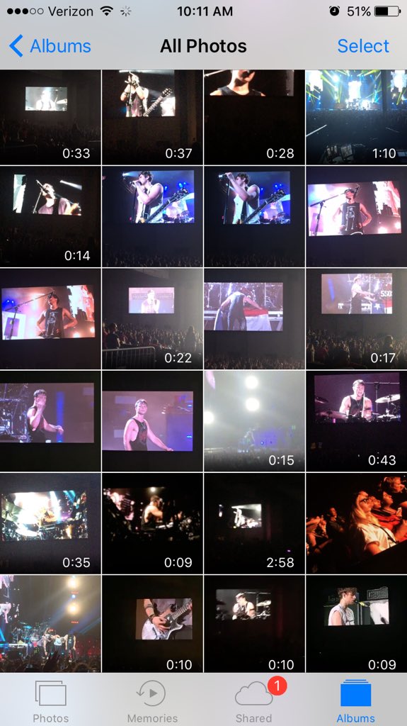 HSDAlSlES's tweet image. You know you've been to a @5SOS concert recently when...
Thank you for everything! Dallas loves you! #SLFLDallas