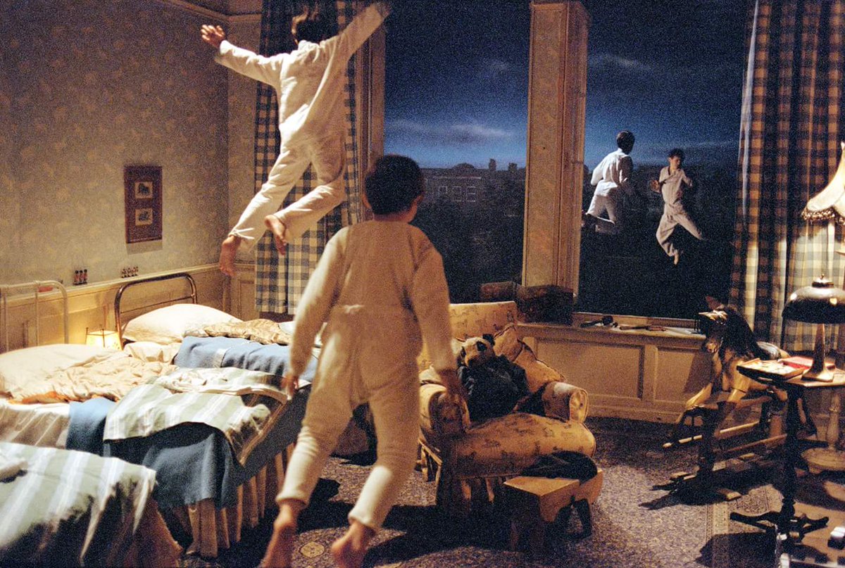 Frockie's tweet photo. "What if I fall?"
"Oh, but,  my darling, what if you fly? "
#JMBarry https://t.co/PKUyQmhpP3