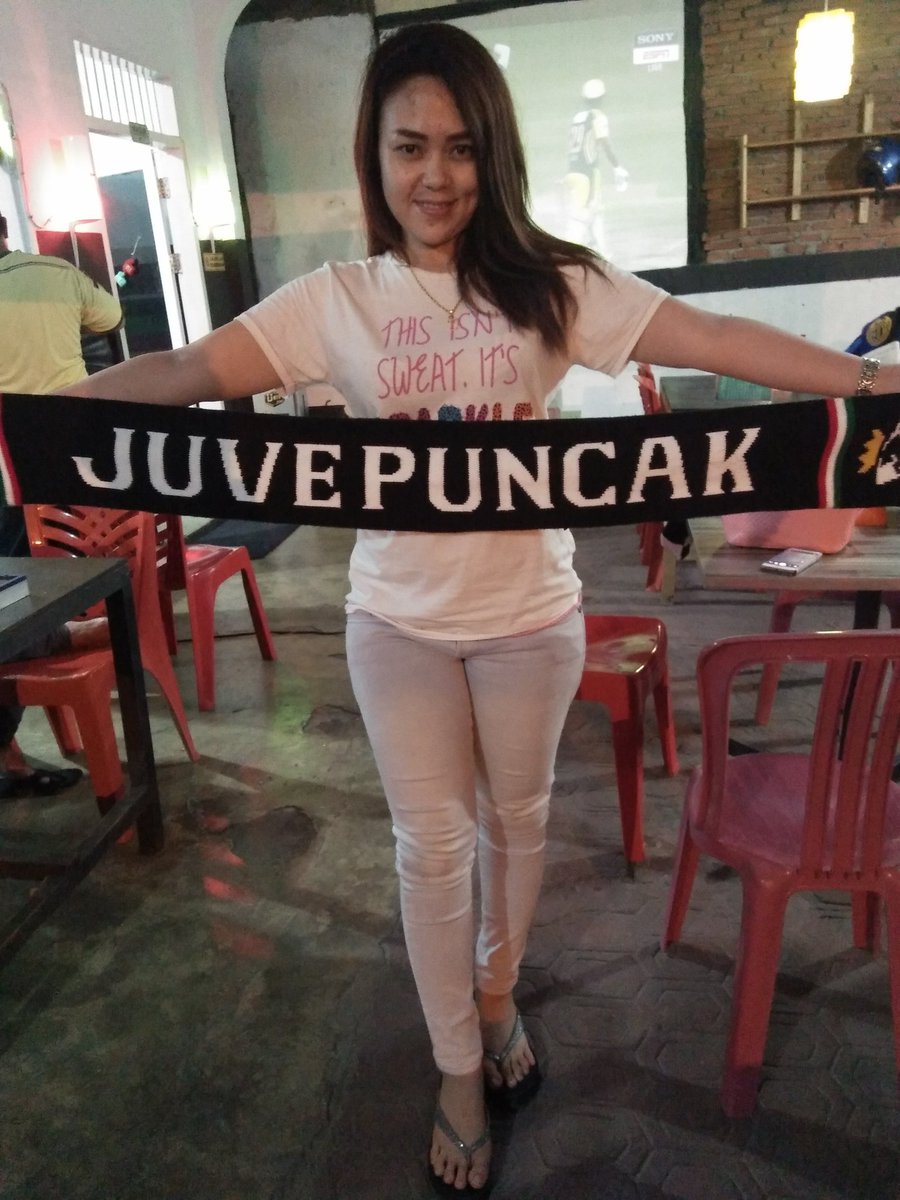 RT Gorontalo Siamo Noi @JCIChapter_GTLO: Prepare nobar, keren syalnya mas <a href="/APentoel/">Pentoel</a> <a href="/JuventiniPuncak/">Juventini Puncak!</a>  <a href="/JCI_Bogor/">BOGOR SIAMO NOI</a>