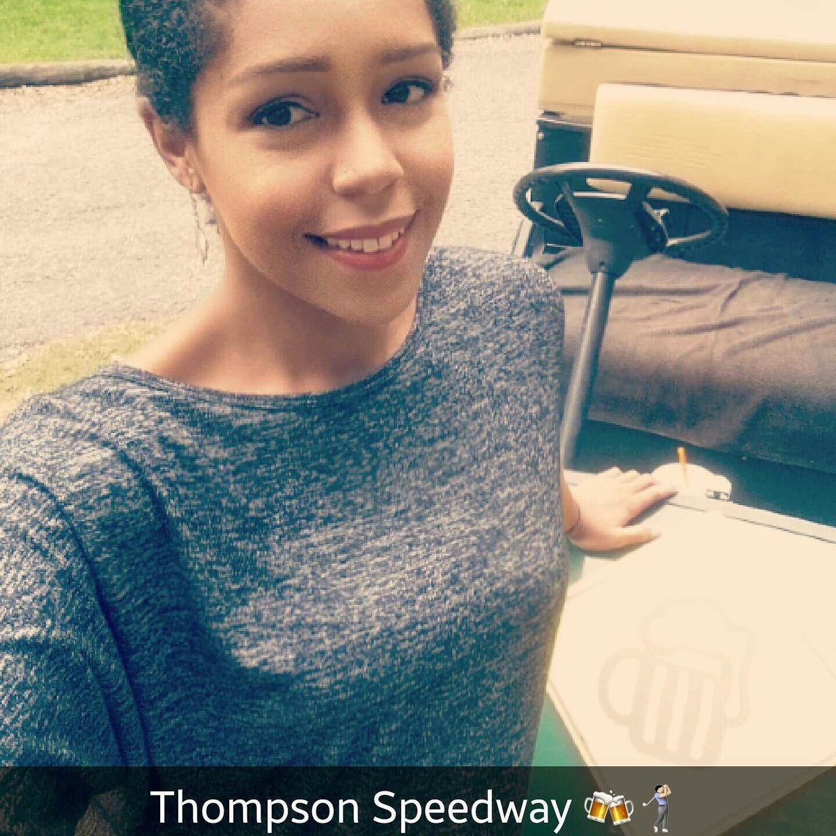 mommymakeupbox's tweet photo. Come see me at work! 🏌🍻
#beermaiden #thompsonspeedway https://t.co/RuSYdx1Re4