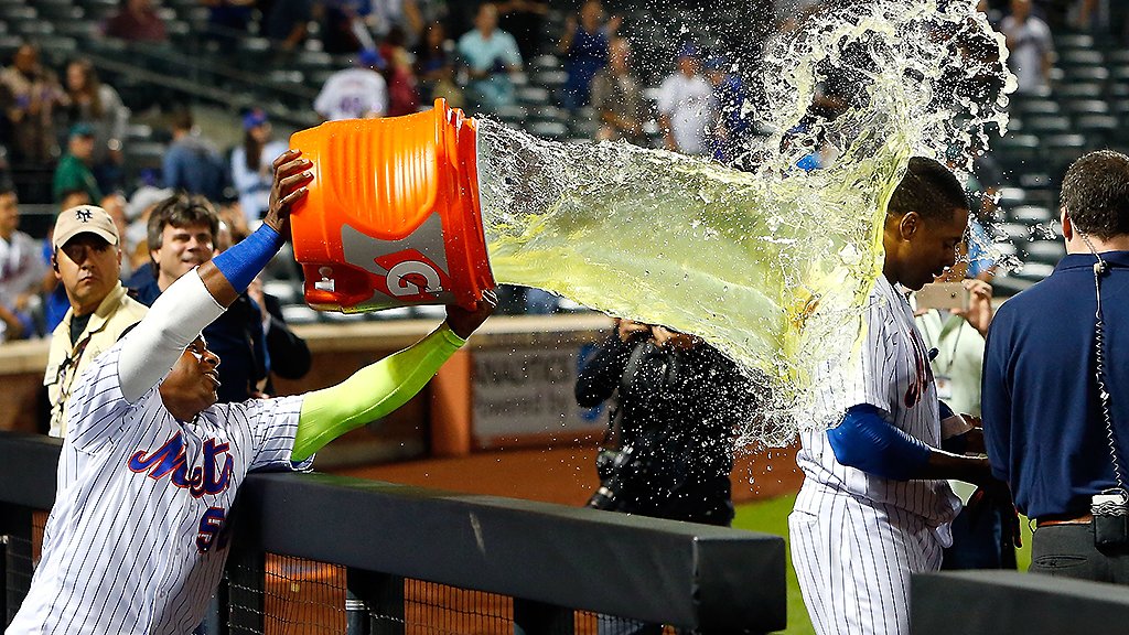 MLB tweet picture