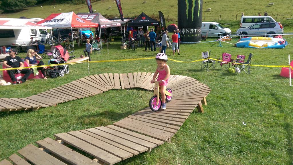 Mgalls24's tweet photo. And Paige an Jess had fun shredding the pump track. https://t.co/kmneB9uFVZ