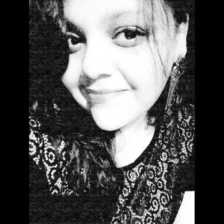 aroohli's tweet photo. @BowyInTheBox here #NotPrisma #CharcoalSketch #appart https://t.co/1ZpSdfS0GM