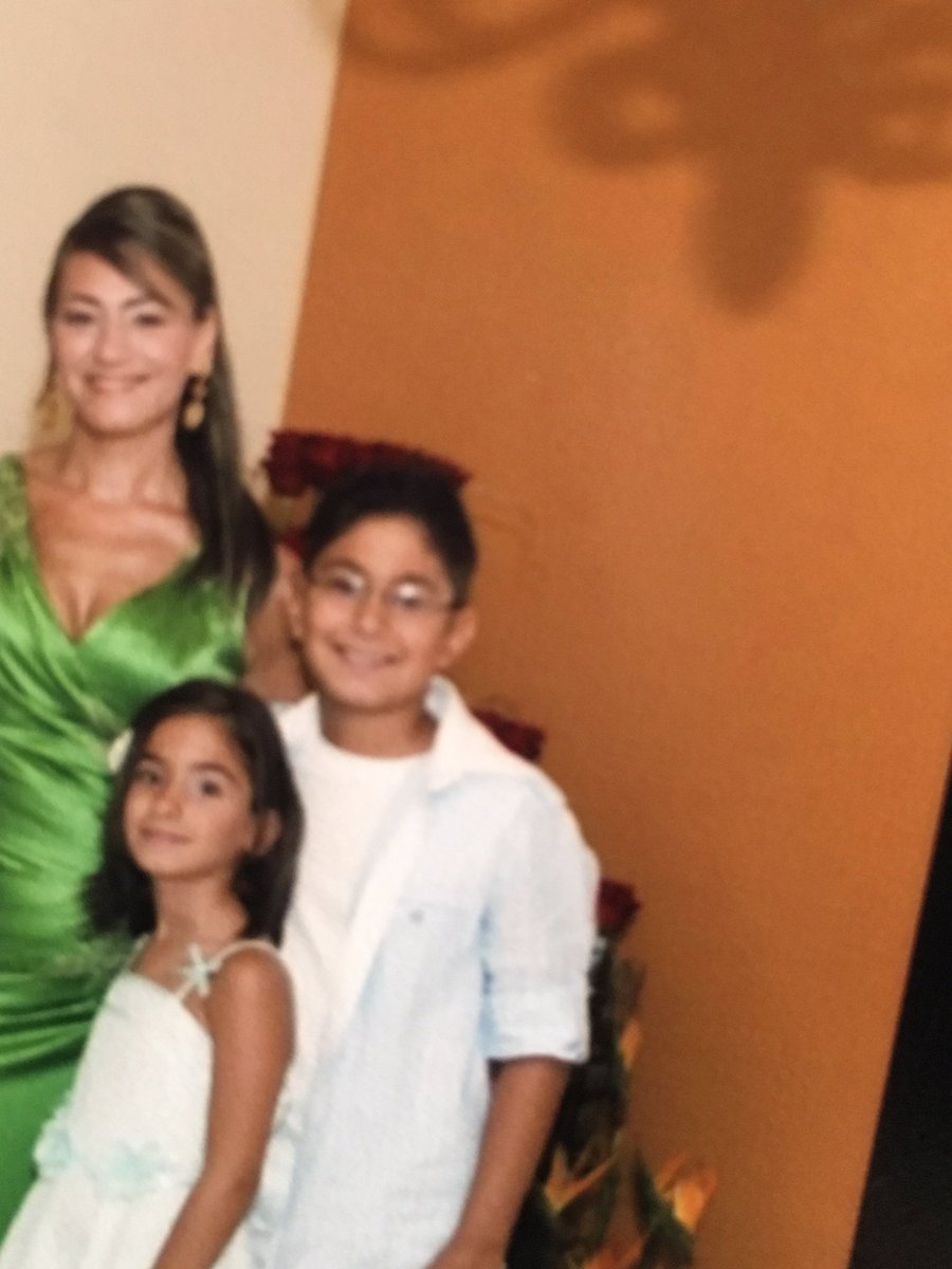 tatianaelias05's tweet image. Happy birthday genooo Ilysm thanks for making life entertaining #EEEEE #nobunz #zeroaction
