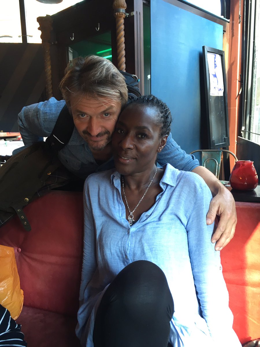 JacquiBoats's tweet photo. Aaah ! #Halfowler #oldfriends.😁 https://t.co/TzhyfJPdwP