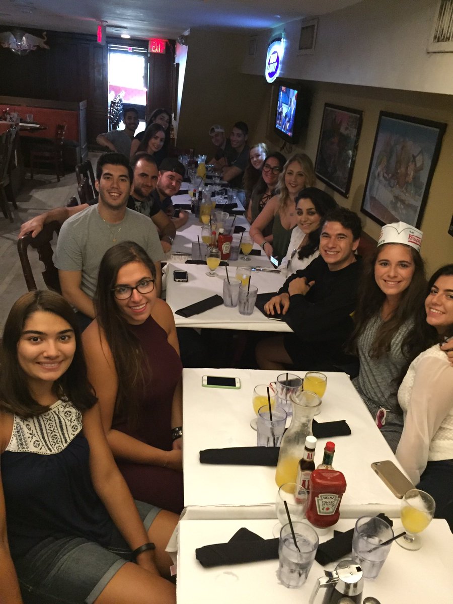 SonsOf_Pericles's tweet photo. Live look in at the Farewell Brunch! #sonsmaidsDC16 https://t.co/RVzTQvT8js
