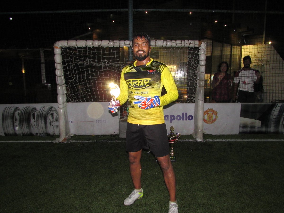 KickForAll's tweet photo. Nisaar from Kiran Boys wins the Best Goalkeeper Trophy at the #PowerCupTournament5 at Kick, Powai.
#kickforall https://t.co/EqpdVBv7ek