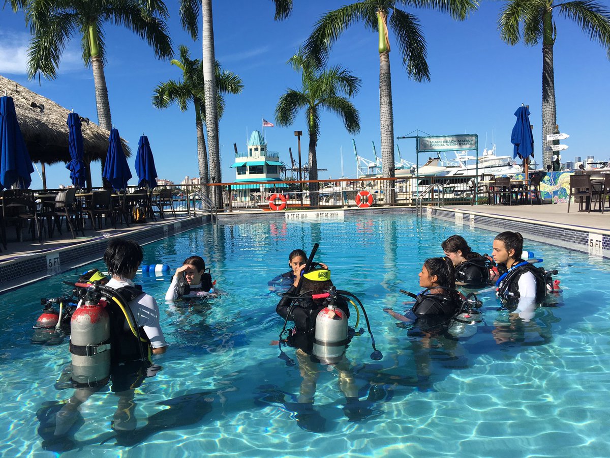 prehage's tweet photo. Mbsh scuba club open water certification training. @mbshSCUBA https://t.co/zDH3Na3MFT