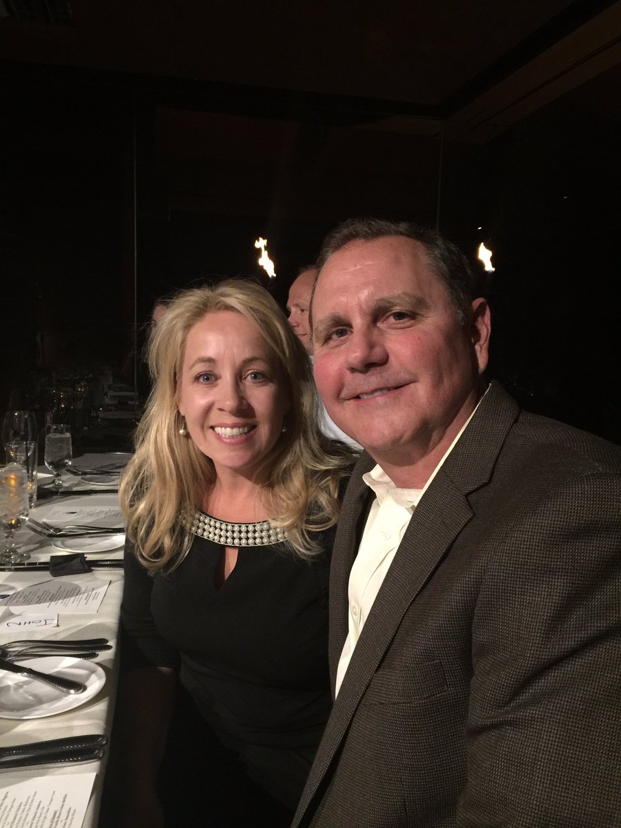 tarianne_w's tweet photo. Beautiful Night Celebrating the 70th Anniversary of the AZ Orthodontic Study Club❤️ https://t.co/ltkptGQS6k