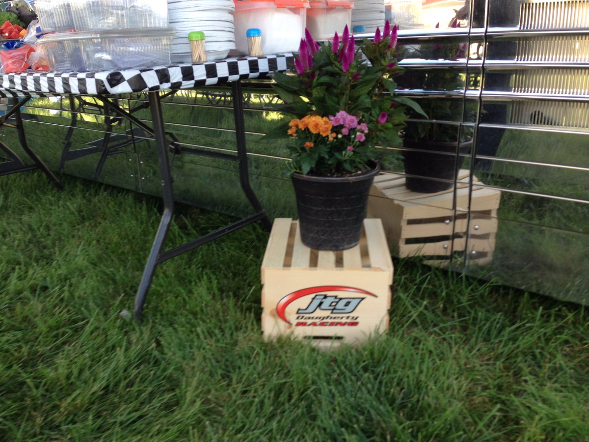 HYAKMotorsports's tweet photo. Lunch is ready at the #47 coach! It is always time to #GetOutAndGrill with @Kingsford on race day! #NASCAR https://t.co/Q3f4nOZizA