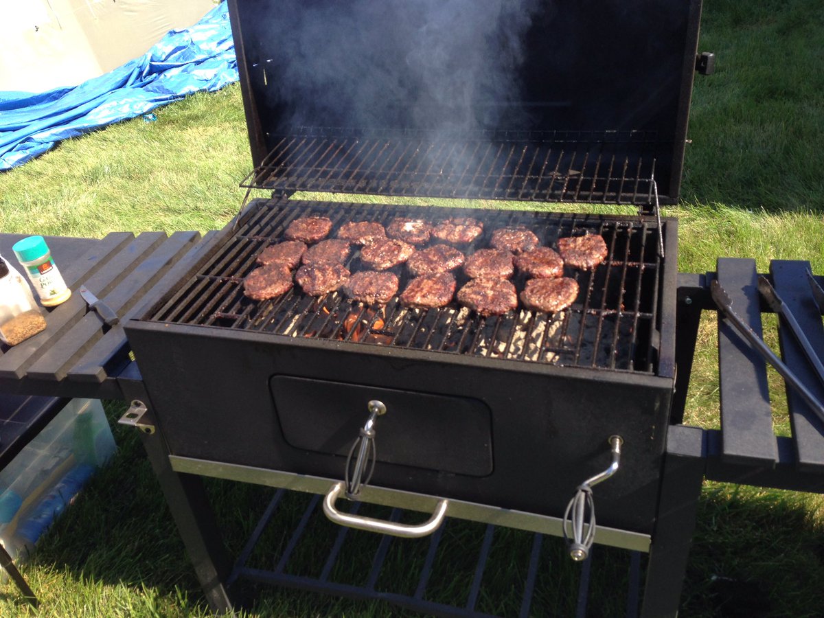 HYAKMotorsports's tweet photo. Lunch is ready at the #47 coach! It is always time to #GetOutAndGrill with @Kingsford on race day! #NASCAR https://t.co/Q3f4nOZizA