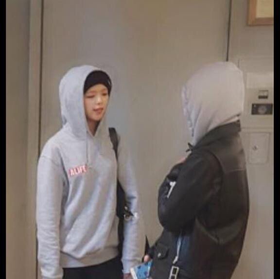 CspoB_qUMAAO9w3.jpg:large