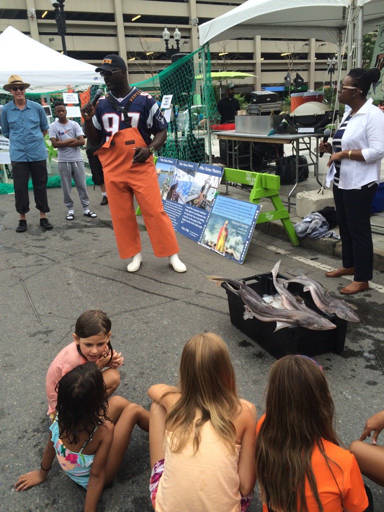 NAMA_NET's tweet photo. #BLFF2016: Cape Shark, @JarvisGreen97, @@SustainableUNH, @LocalCatch https://t.co/KiU2xjZqAL