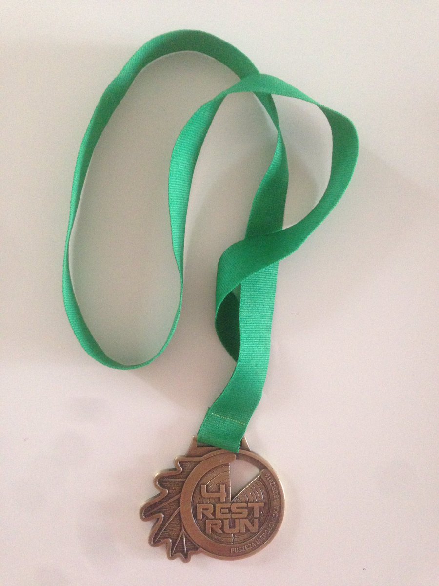 MirekCos's tweet photo. Pontoon Cracow Running Team did it again! We completed the #4restrun in Niepolomice - 4x10,5 #pontoonw4y #win4youth https://t.co/5rkDkrH8Qy