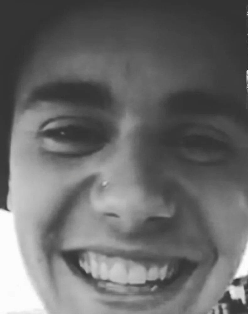 BELIEBERS DE VERDADE QUE ESTIVER VENDO ESSE TWEET, NÃO IGNOREM RETWEET PARA VOTAR NO JUSTIN! #MPN #JUSTINBIEBER