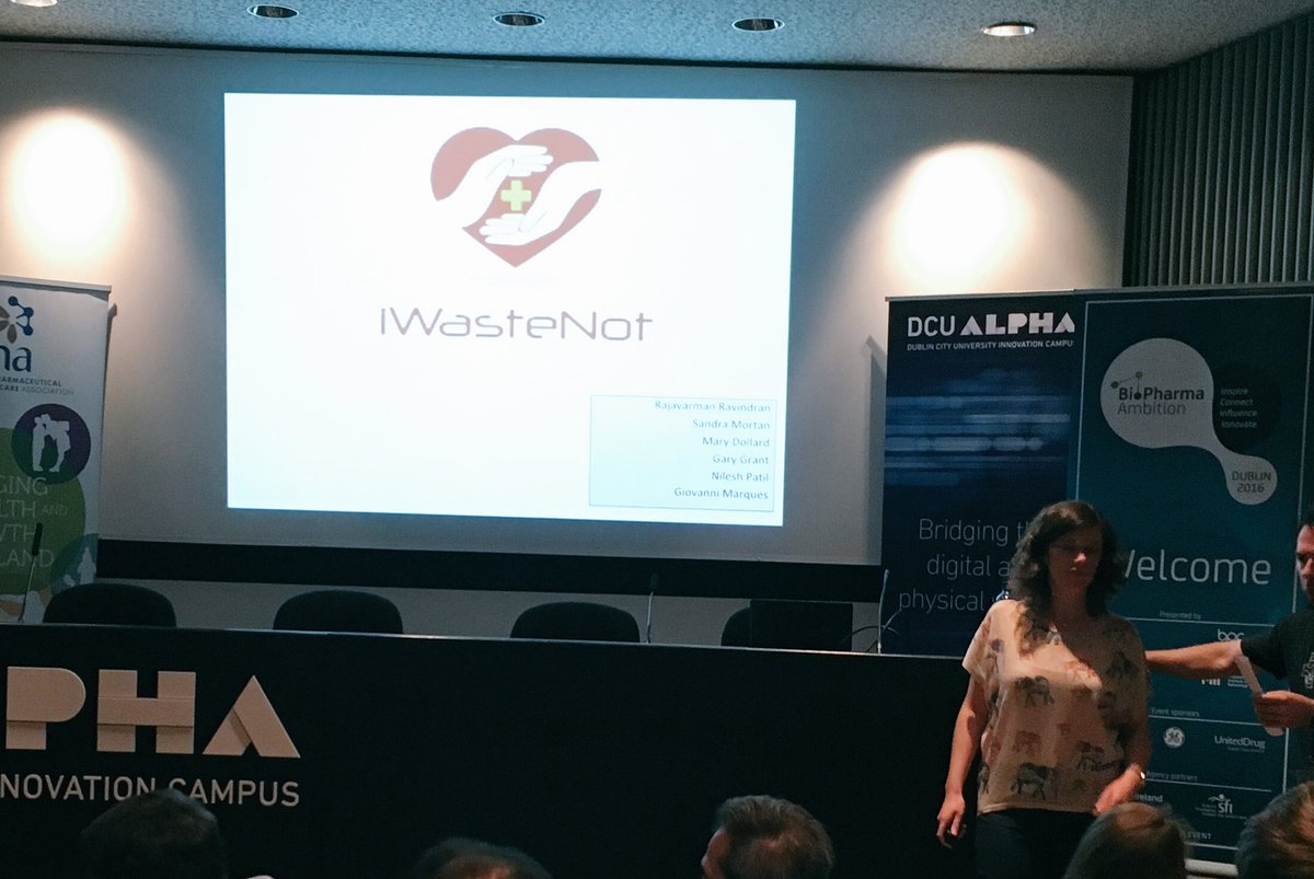mohesk's tweet photo. 8th pitch is #iWasteNot @mithackmed #BioAmbition16 @DCUalpha https://t.co/81wAWsWsay