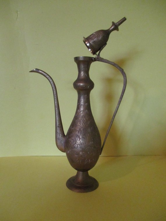 TarnishedTrove's tweet photo. Genie in a bottle - MAKE A WISH @zoojourneys #brass #Vintagebrass #greatprice #vintage https://t.co/vzjCK0jsKk https://t.co/JQidufCFVq