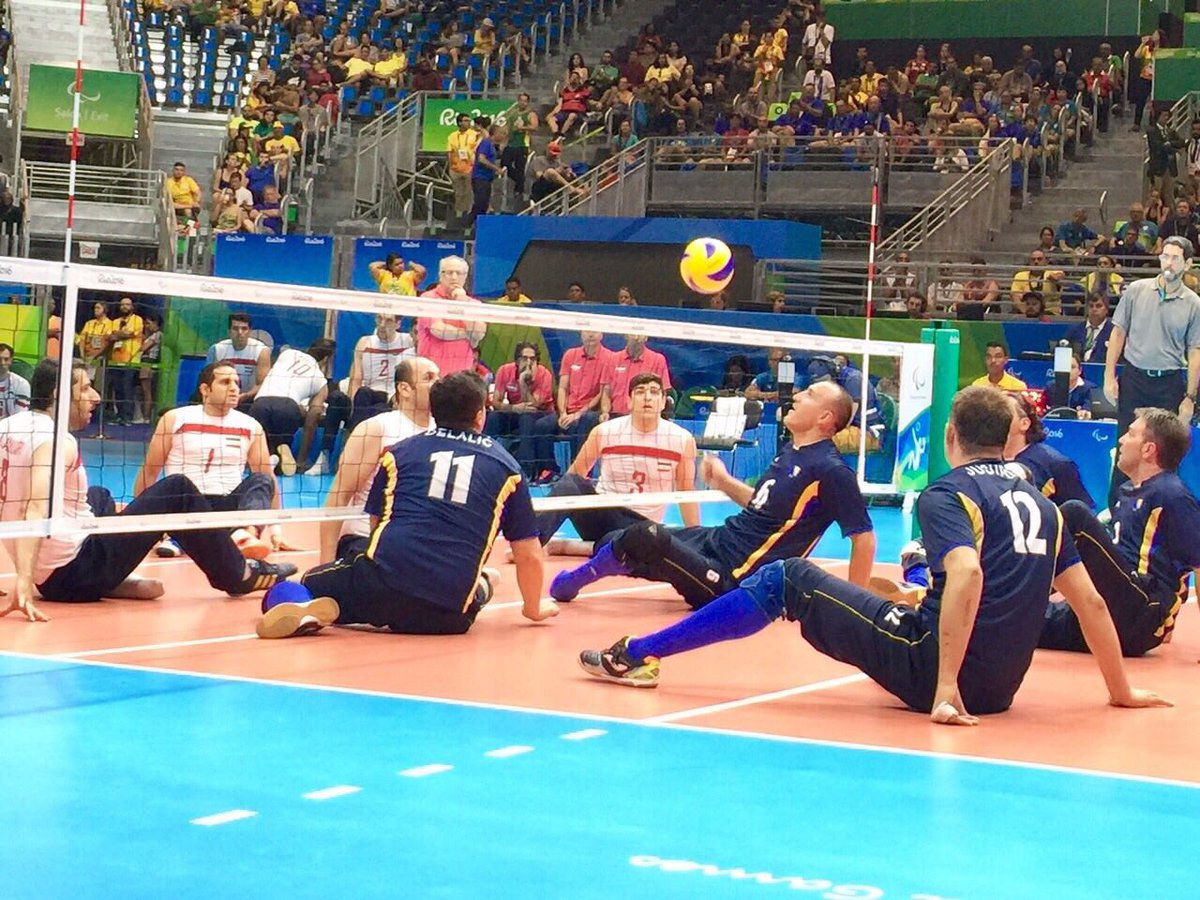 IRI take 3rd set 25-18 and lead 2-1 #sittingvolleyball <a href="/Paralympics/">Paralympic Games</a> @Brasil2016 <a href="/Iranvolleyball/">Iran Volleyball</a>