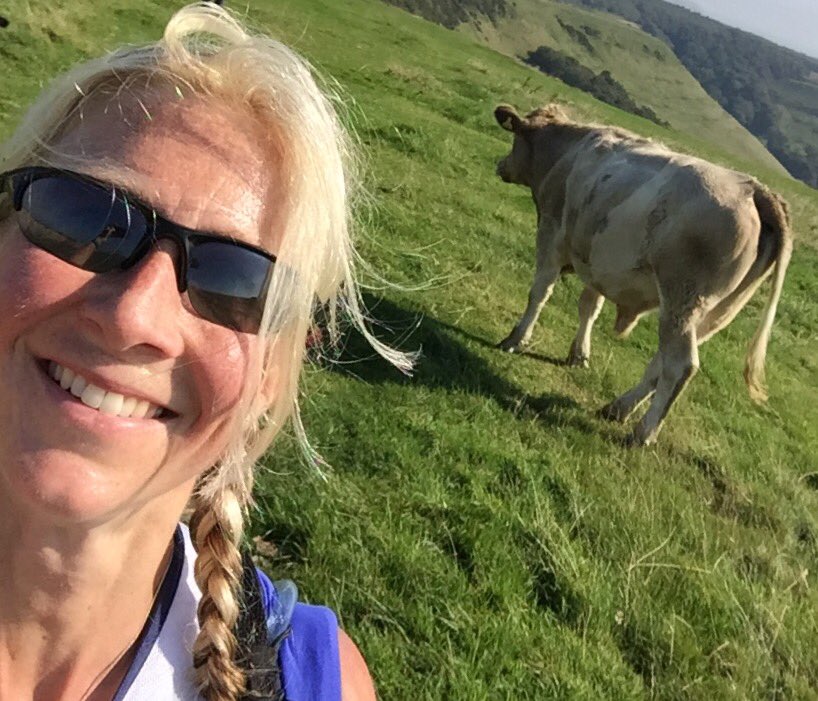 kimingleby's tweet photo. And my friend on the @PurbeckMara262 with @No1SportsBraUK #combatbounce @iamactivbod #coolinggel @TGCRunning :-) https://t.co/UYj4oxEjsq