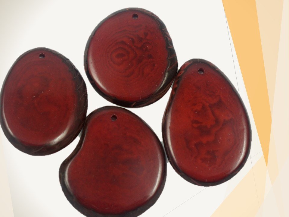 IntiTagua's tweet photo. Pendant Tagua Slice Red color with hull edge. QTY:5 pieces; tagua … https://t.co/zvu3XVMVvP #etsymntt #CabochonDruzy https://t.co/LQFR3vsqen