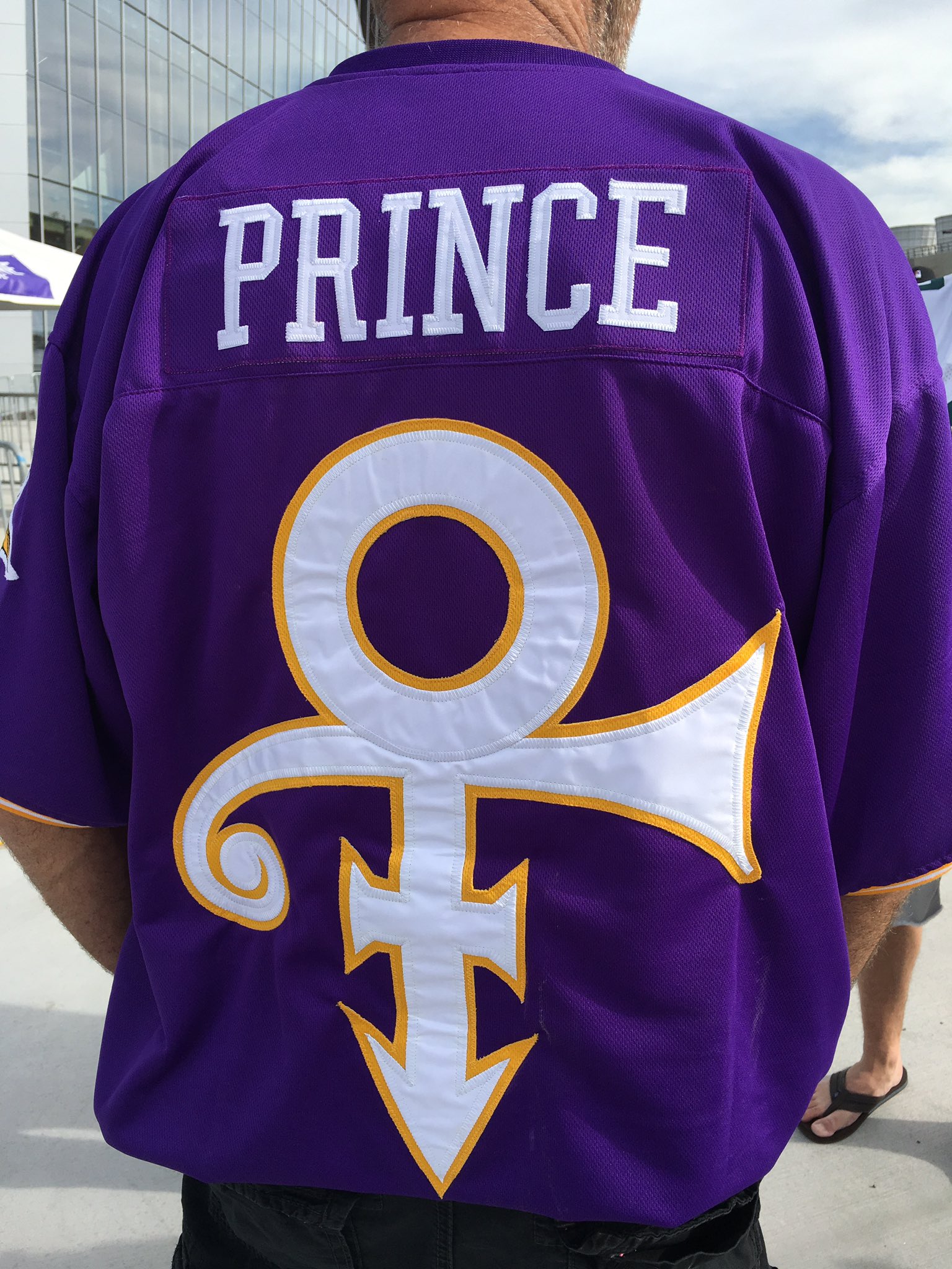 Minnesota vikings sales prince jersey