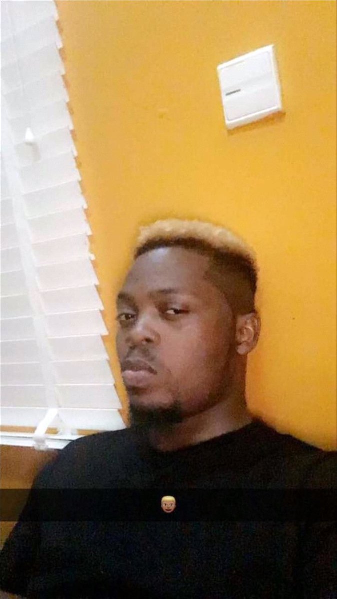 Olamide's tweet photo. Happy birthday sissy love 😘😘😘 RT @Kingmooh: Realest mvp you unknowingly made my day @olamide_YBNL I love you https://t.co/NV4oDG0a4W