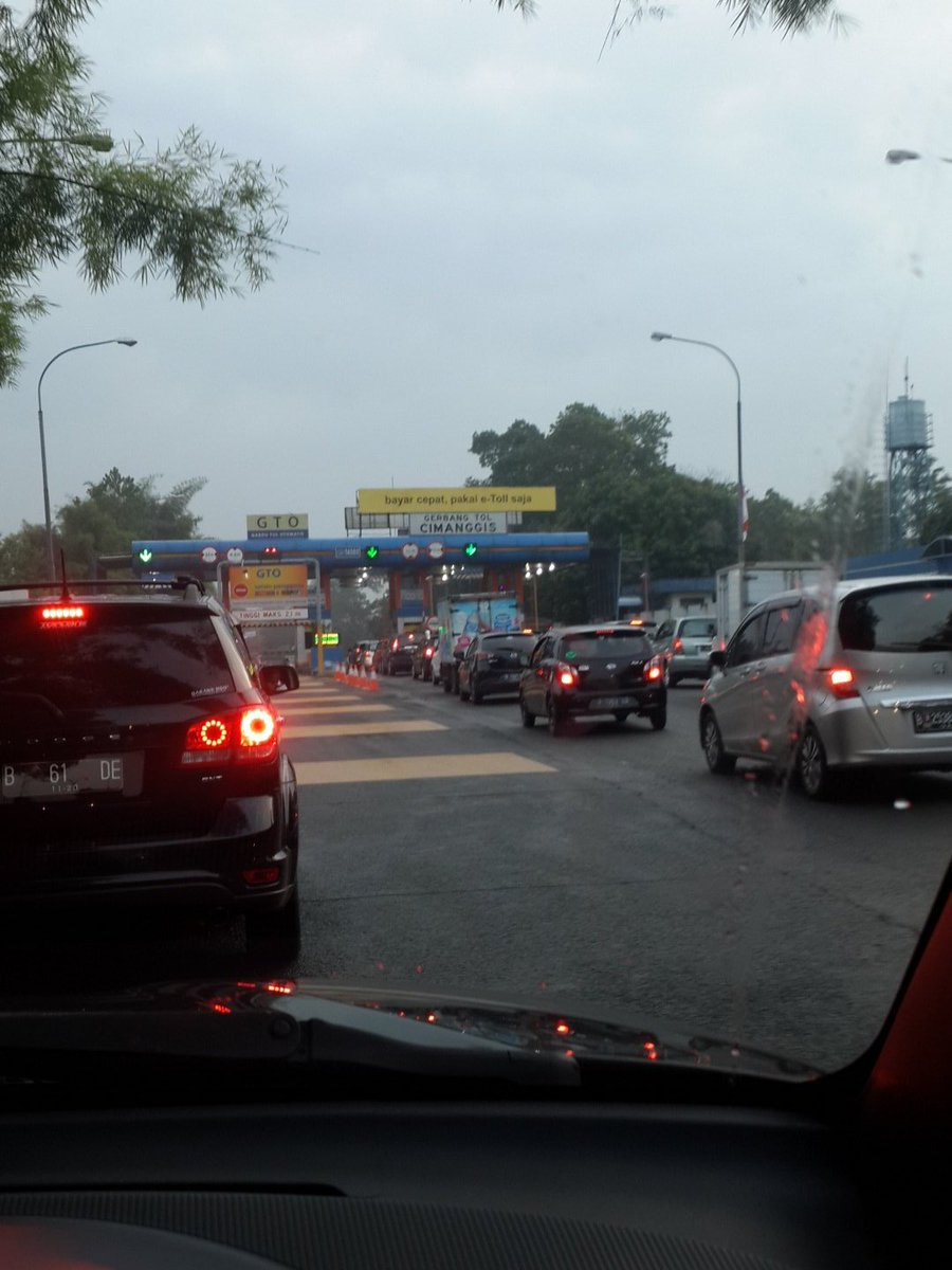 DyahDP's tweet image. Pintu tol GTO cimanggis sering rusak..bikin  macet sejak leuwinanggung @TMCPoldaMetro @lewatmana