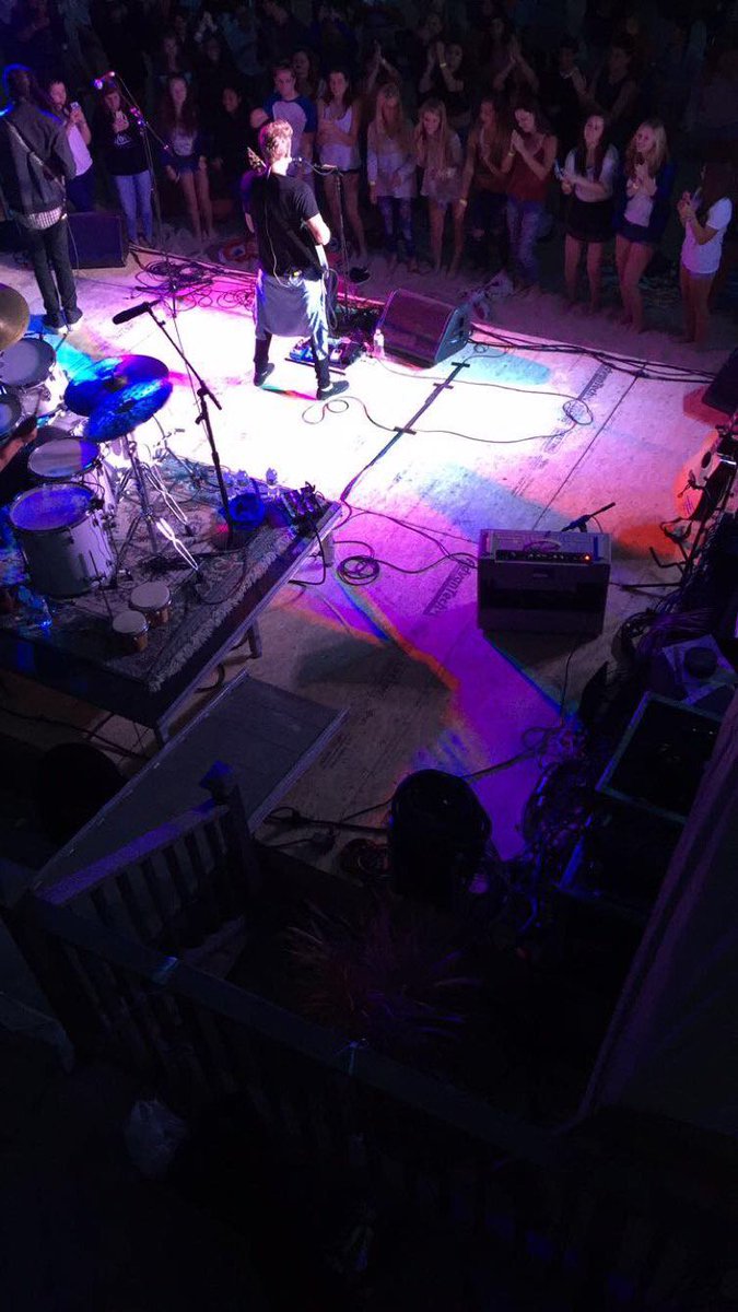 YellowdogFest's tweet image. Thank you to everyone who came out! Yellow Dog 2016 with @CodySimpson was a success.