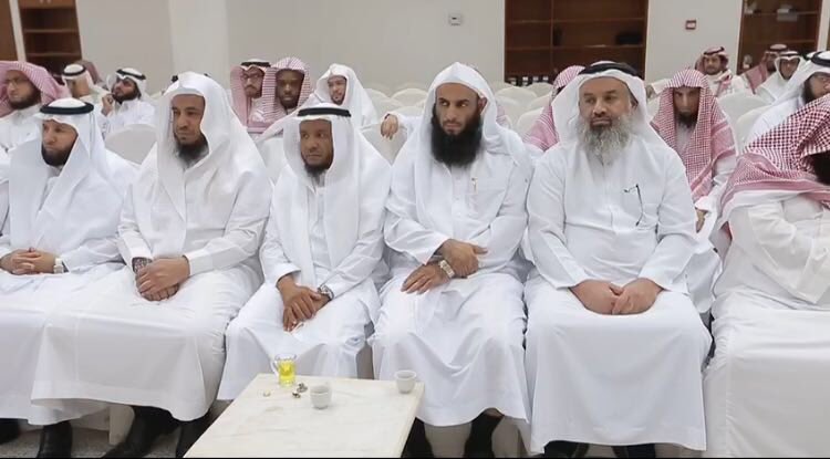 PvGovSa's tweet photo. في #سناب_الهيئة، جانب من كلمة رئيس #هيئة_الأمر_بالمعروف في حفل #المعايدة. https://t.co/vuz9zy4zL5
