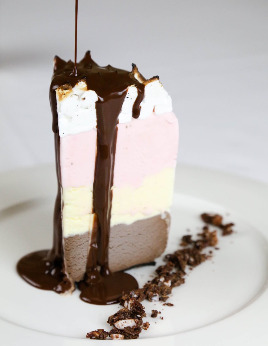 Pastry Chef Erin Swanson shows WWLTV's Eric Paulsen how to make the Mile High Pie: Recipe
facebook.com/kit.wohl/posts…