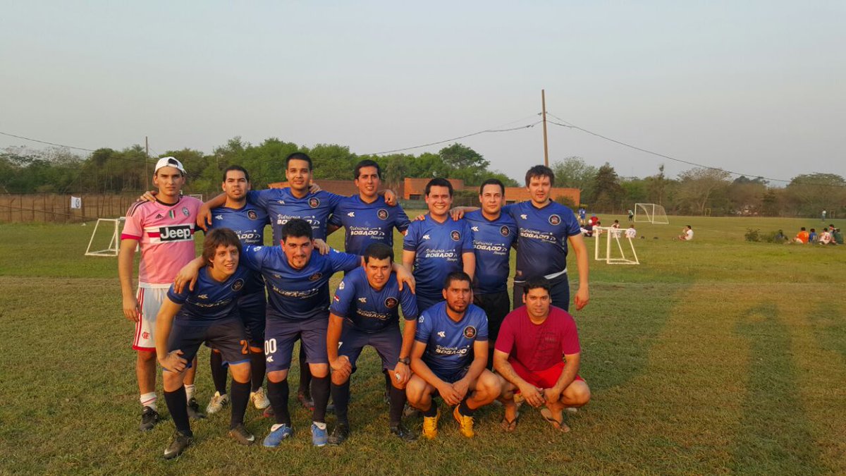 LosMaquinasFC's tweet photo. Gran debut del equipo con una victoria aplastante 4 a 1 ...💪 #exacsdby https://t.co/Ajx1Z4P4C7