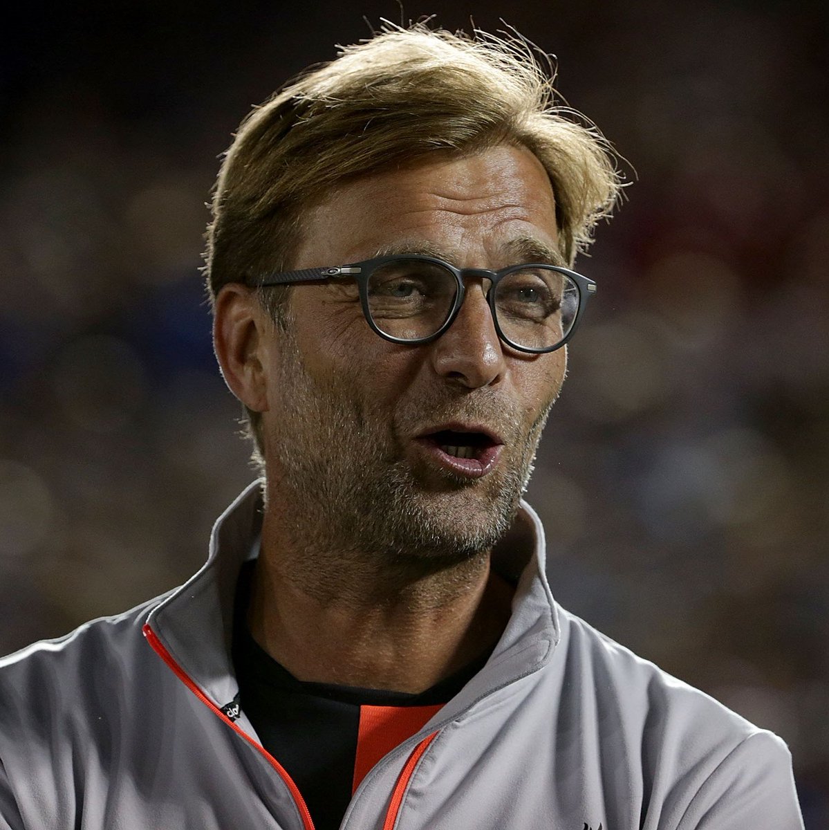 bet365's tweet photo. ⚽️ PREDICTION TIME ⚽️

Who finishes higher this season? 🤔

RT - Liverpool
❤ - Man Utd https://t.co/QtWyJsQKB2
