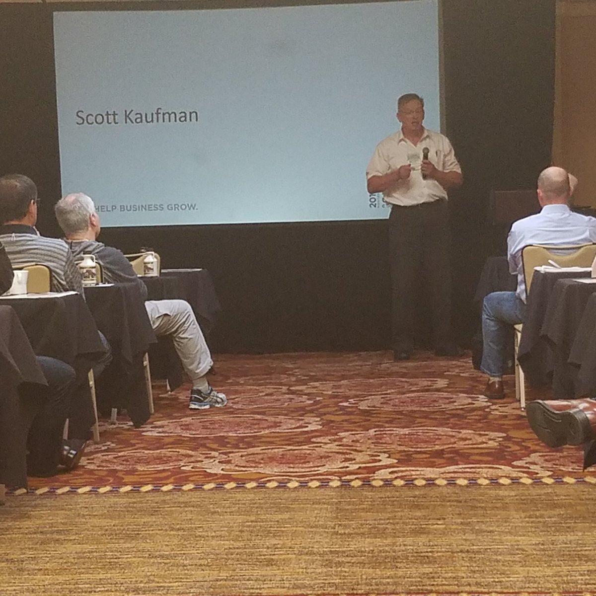 FranchiseBeacon's tweet image. "Hope is not a strategy" ~Scott Kaufman on the Successful Panel #lc2016 @Liquid_Capital