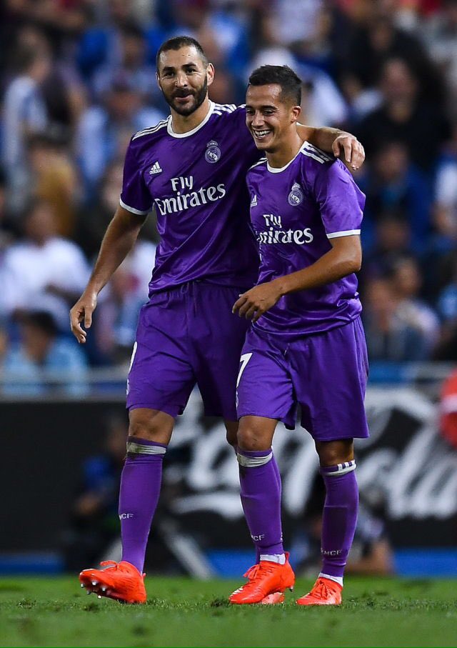 Benzema's tweet photo. Vamos @realmadrid !!! 💪 #FirstNeverFollows https://t.co/56a9Mv6MFI
