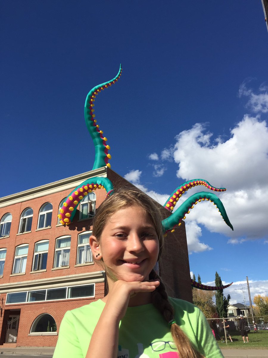 "Tentacles" hair, don't care!😜The strangest things can happen while #InInglewood #Beakerhead #publicart #yycevents
