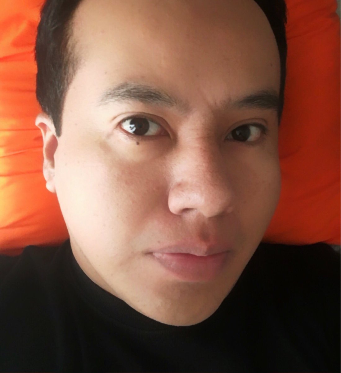 EricTonatiuh's tweet image. Sino encuentras tu media naranja, busca tu medio limón, tequila y sal jajaja #FilosofiaDominguera #TheOrange