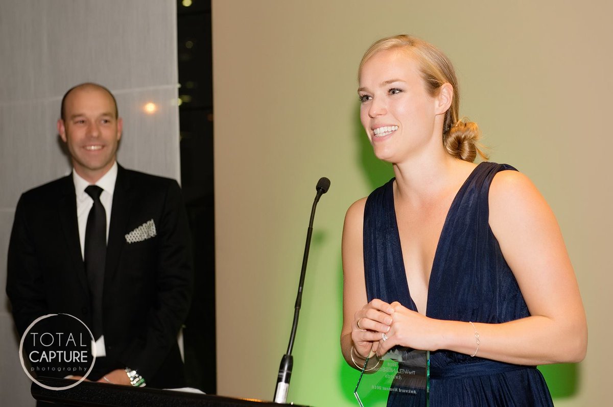 MoxxiGroup's tweet photo. That moment you win the Awkward Award 2016 in @thewellnesscouch awards and you wanted it so badly! https://t.co/LR6zjhjFCC