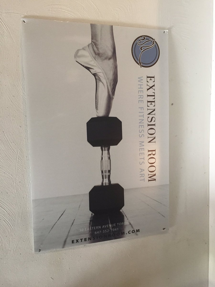 Henrybartweets's tweet image. Already sore! So worth it 💪💥💃 @ExtensionRoom #extensionmethod #extensionroom #balletbootcamp #barre101