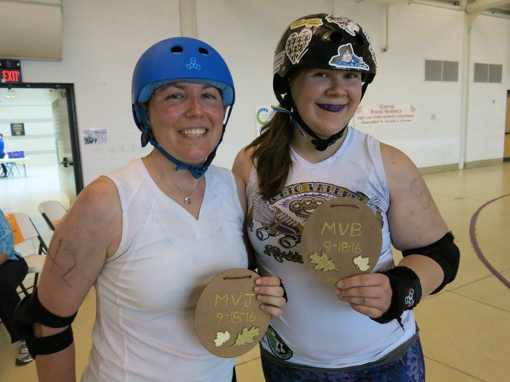 bombegranate87's tweet image. TTwTT I won Most Valuable Blocker at the bout today. #rollerderby #ovrg #ohiovalleyrollergirls