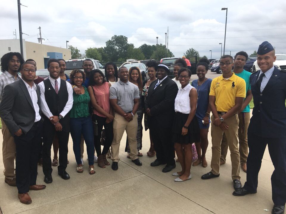 lukesky_Wallace's tweet photo. Thanks for all who came and started Sigma Week off right at Church!
#JamWithDNu
#UofM20
#GoTigersGo https://t.co/SFatTEjp1I