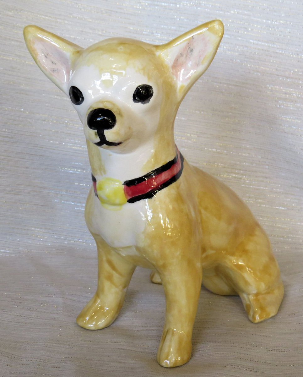 ArtClayStudio's tweet photo. Chihuahua are cool #ArtAndClayStudio #pottery #dog #art #paint #chihuahua https://t.co/Im7sXe5WZF