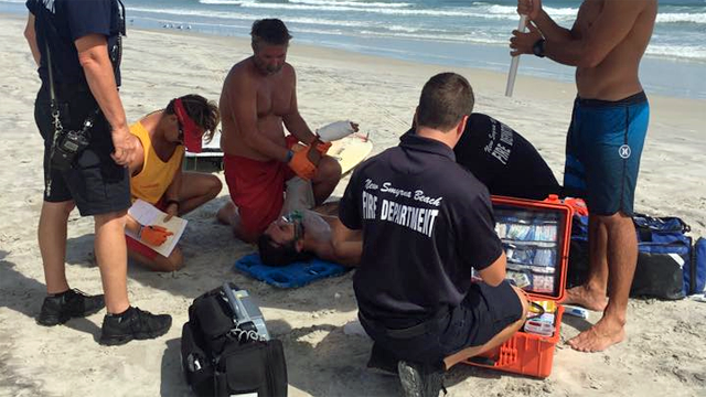 WFTV's tweet photo. Photos: #Sharks bite 3 #surfers at #NewSmyrnaBeach https://t.co/zZMS0zCbby #wftv https://t.co/wI4ZnV95gc