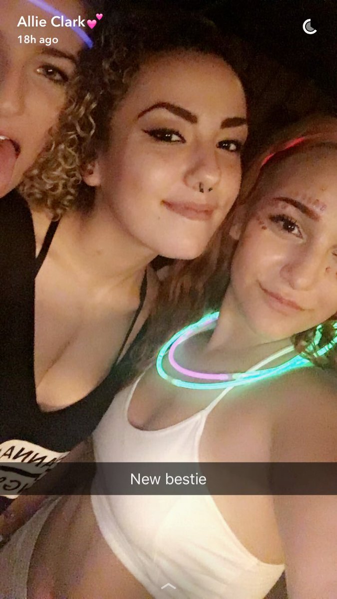 allyclark2's tweet photo. @BashKingz #back2Bass #firstRave π₯ππ€πΌ https://t.co/6paQCQCuMh
