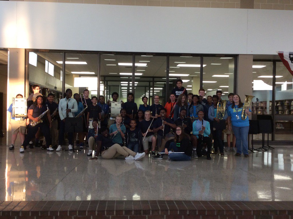 BonnerMiddle tweet picture