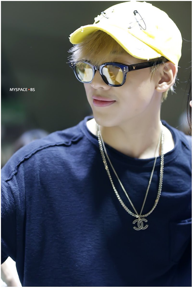 myspace_bs's tweet photo. 160918 See ya in next 3 days 💕 @BamBam1A #BamBam https://t.co/czOX37evCr