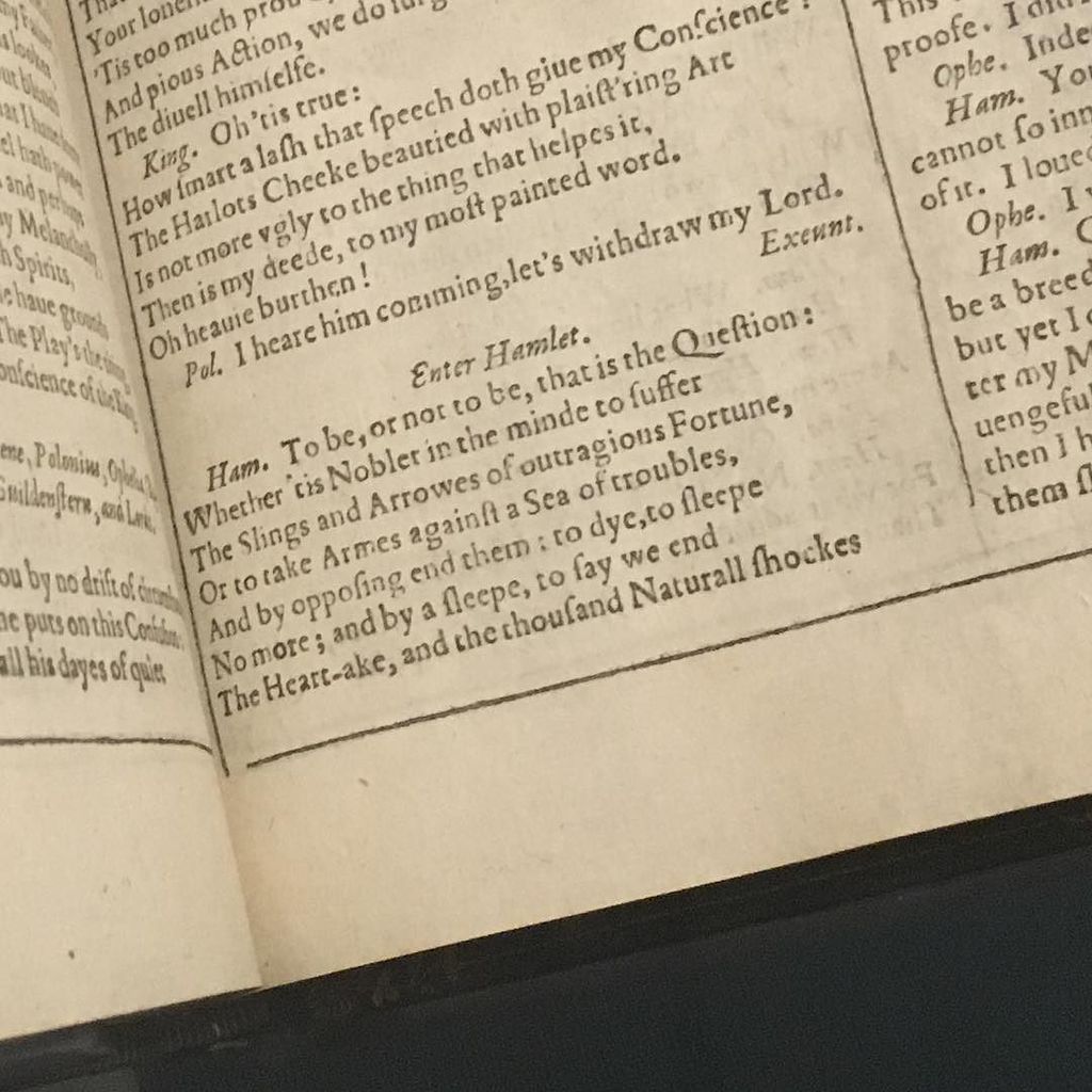 teralynnchilds's tweet image. Hamlet's iconic "To be, or not to be," speech in a First Folio that is almost 400 years old. 📔 #shakespeare #firstf…