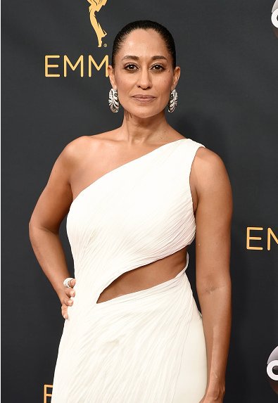 BritniDWrites's tweet photo. Black women can literally pull off ANY color. 😍
#Emmys https://t.co/FrV0BruD46