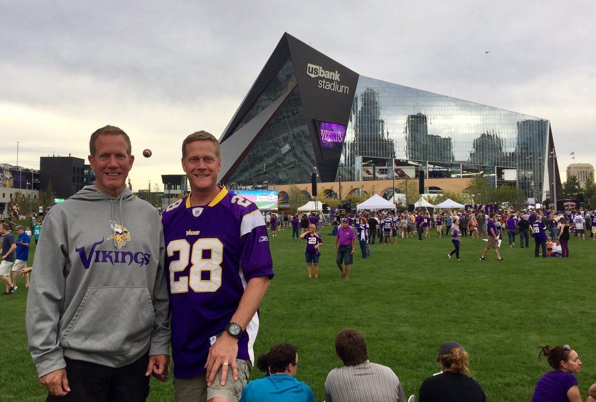 jepelant's tweet photo. Opening the new stadium thanks to @em_pelant https://t.co/MmKsanaNYe